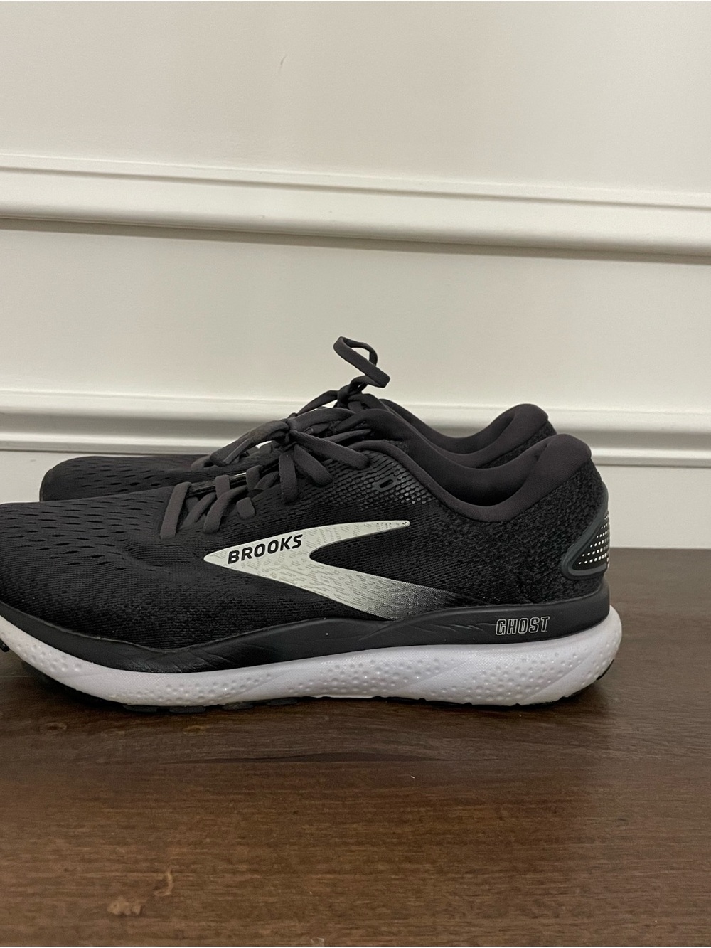Brooks Ghost 16 Men's Running Shoes - Black/Silver - Picture 2 of 6
